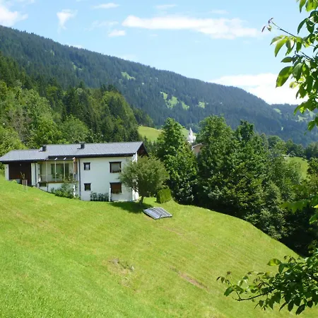 Schwarzler Apartament